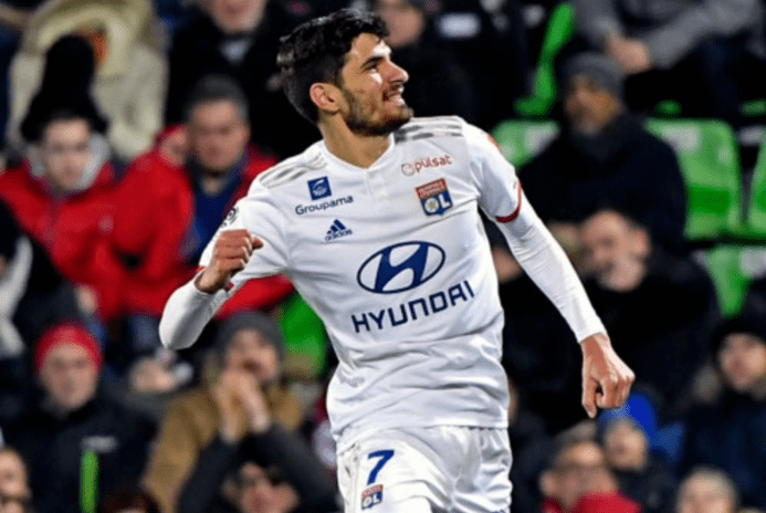 体育万博-赛前波尔图备战法甲，单刀错失细节曝光，气氛紧张，团队化学反应显著-体育万博